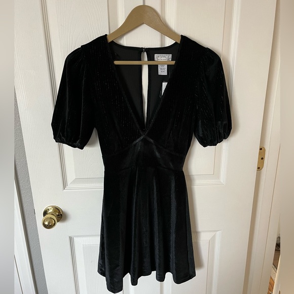 L*space Ruby Dress - Picture 4 of 5